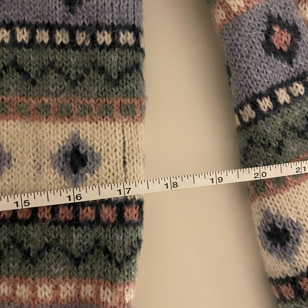 L.L. Bean Multicolor Patterned Cardigan - Picture 4 of 5